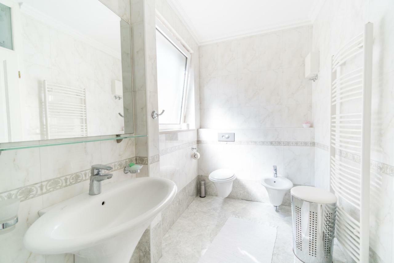 Ferhadija Premium Apartment Sarajevo Ngoại thất bức ảnh